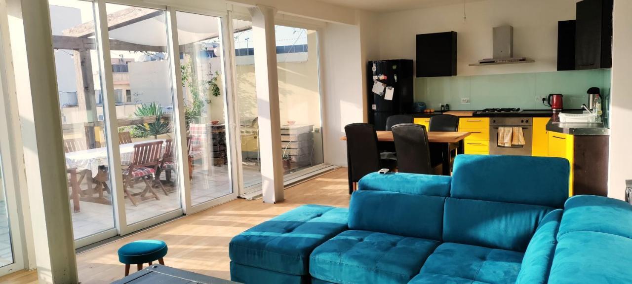 110 Sq.m. Stunning Penthouse With Large Terrace Apartment *