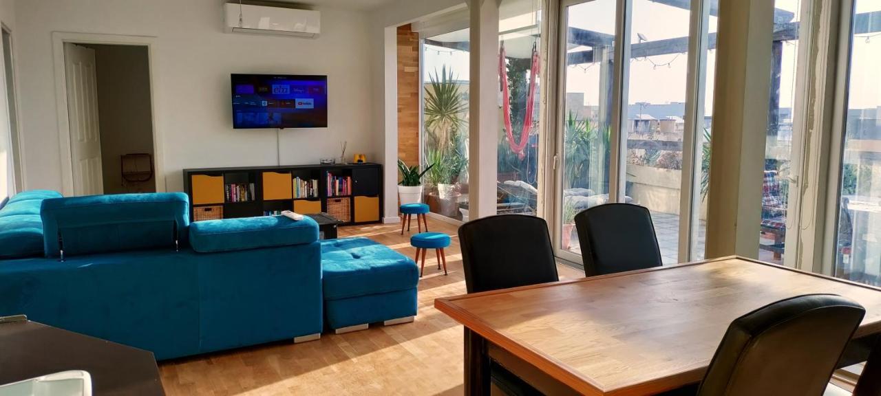 Apartment 110 Sq.m. Stunning Penthouse With Large Terrace